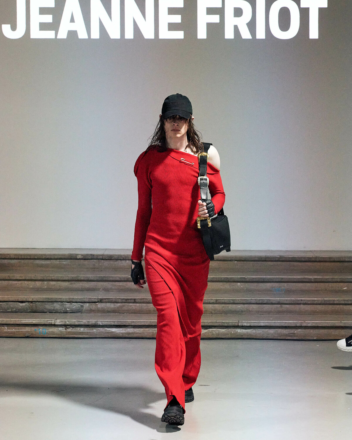 Fashion Show AW23-25