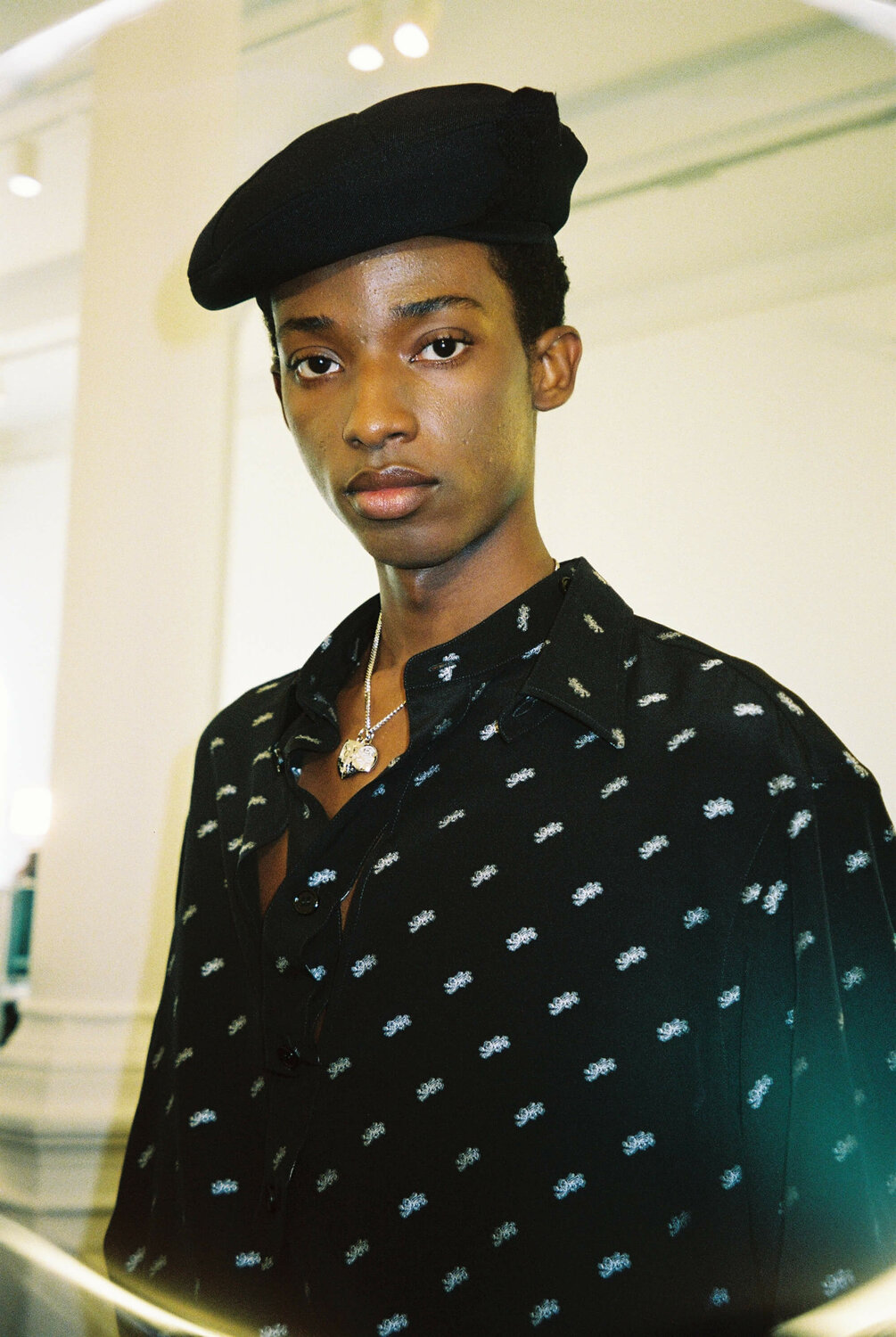 SHOW BACKSTAGE SS25-5