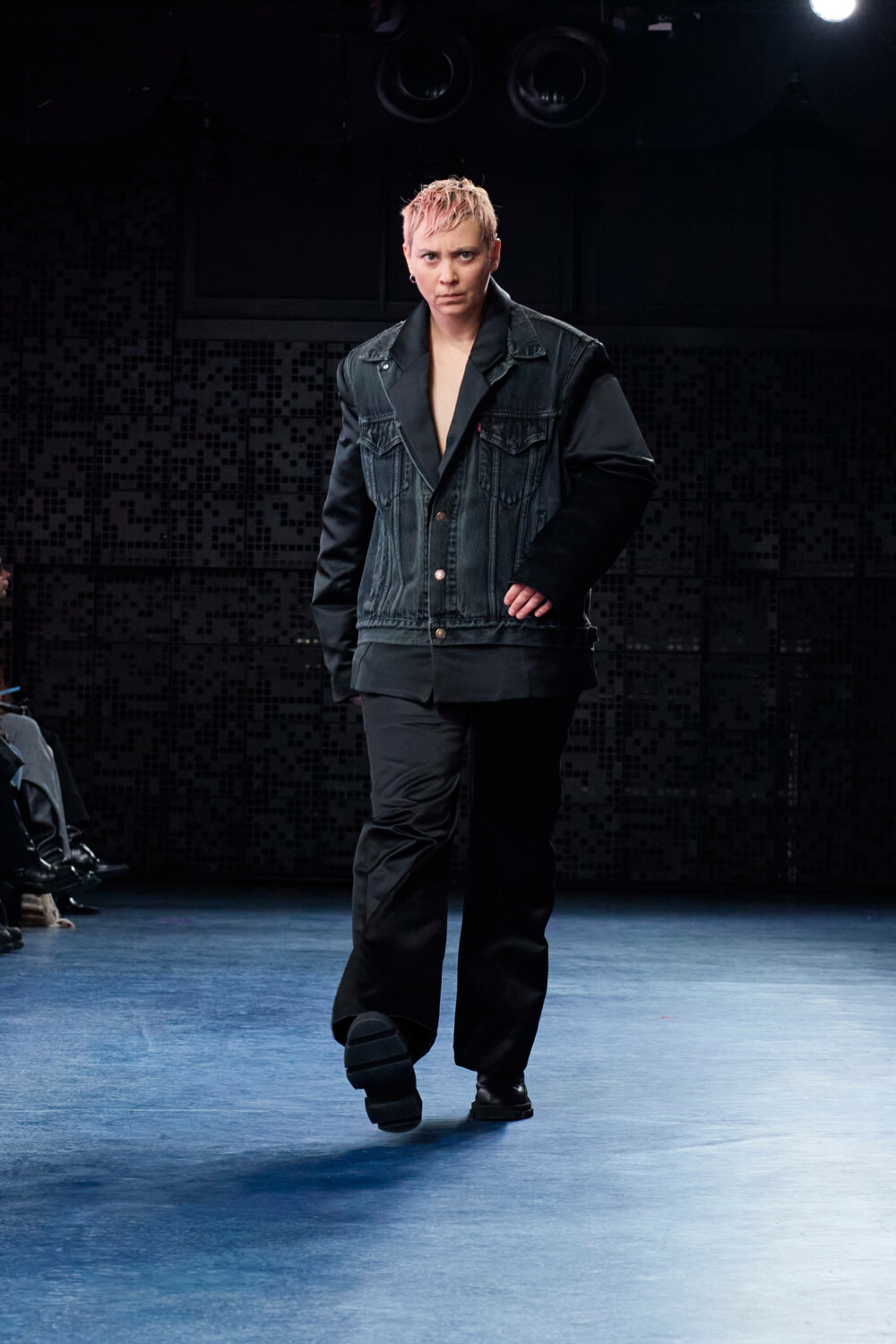 Fashion Show AW25-5